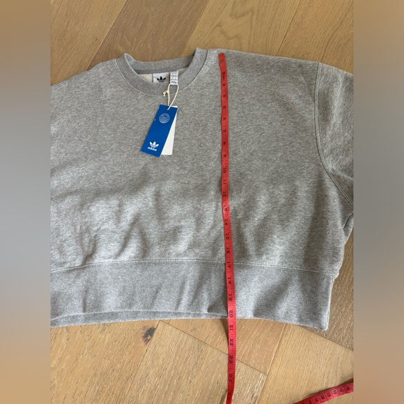 adidas Originals Adicolor Essentials fleece Crew Sweatshirt large grey Heather - Picture 9 of 9